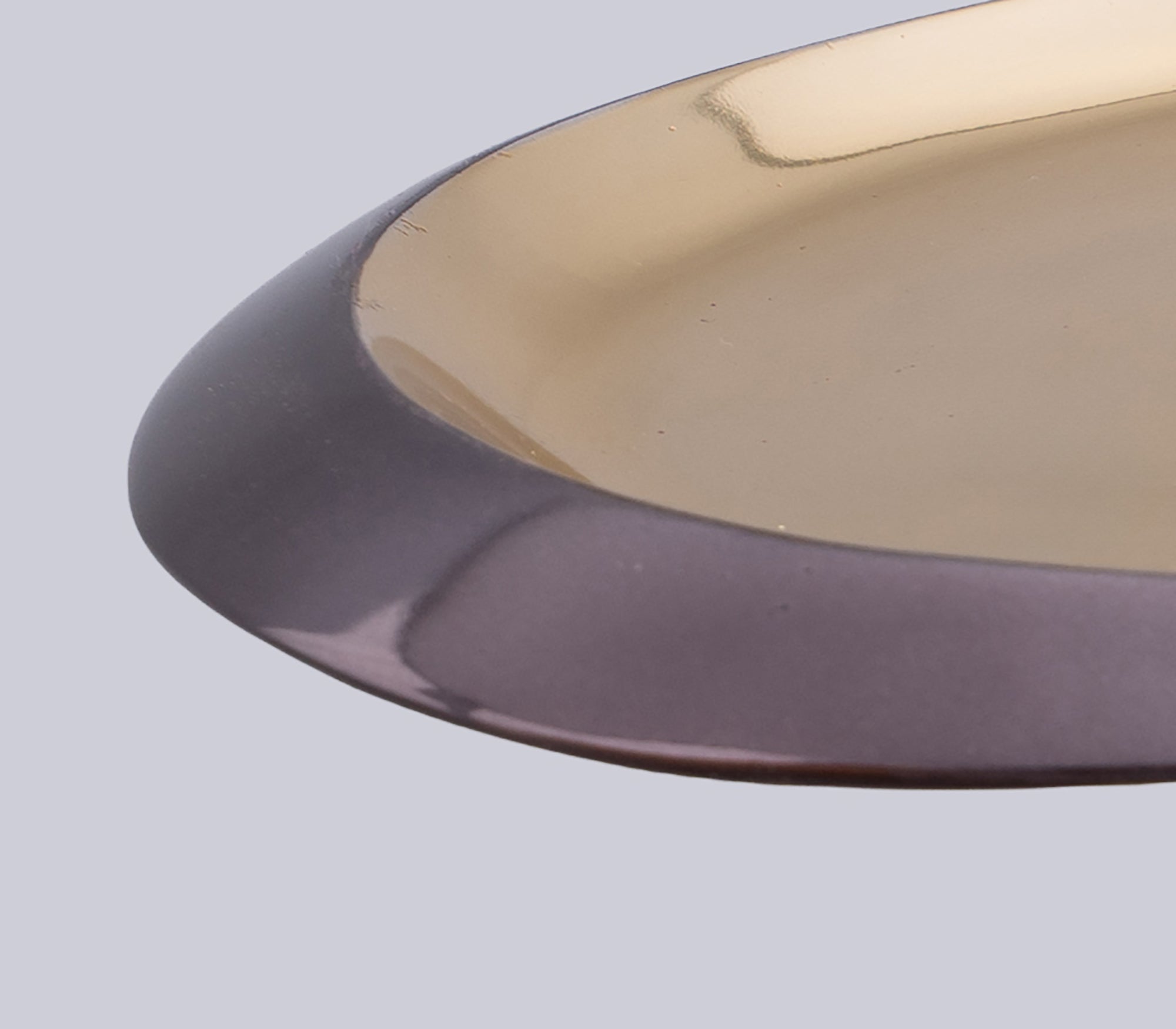 Riparian Cake Holder