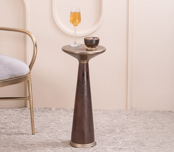 Walnut Crest Martnin Table