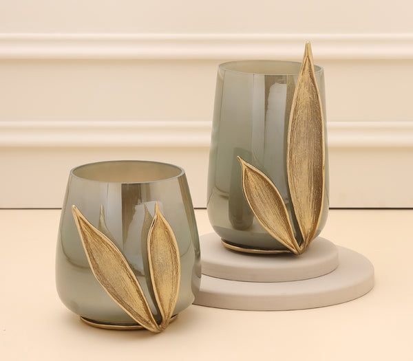 Enclosed Leaf Hurricane Candle Holder