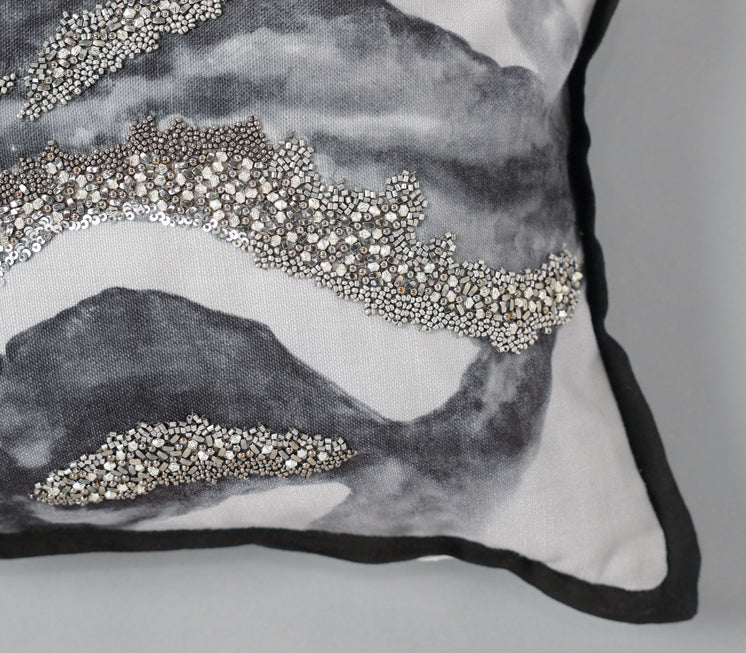 Eclipse Ombre Cushion