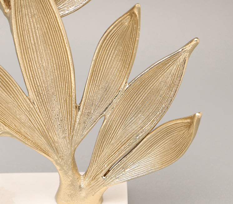 Enclosed Leaf Sculpture
