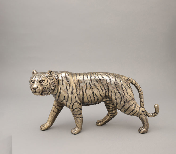 Tiger Sculpture