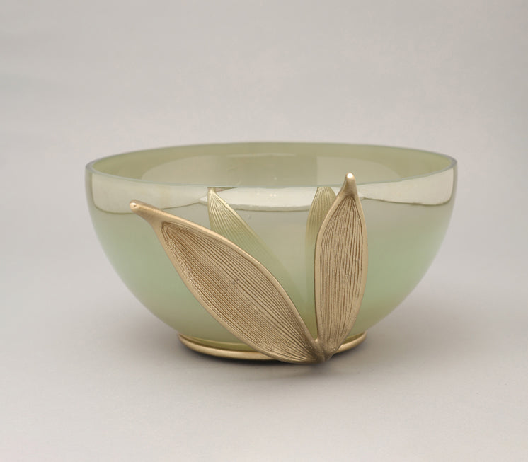 Enclosed Leaf Bowl