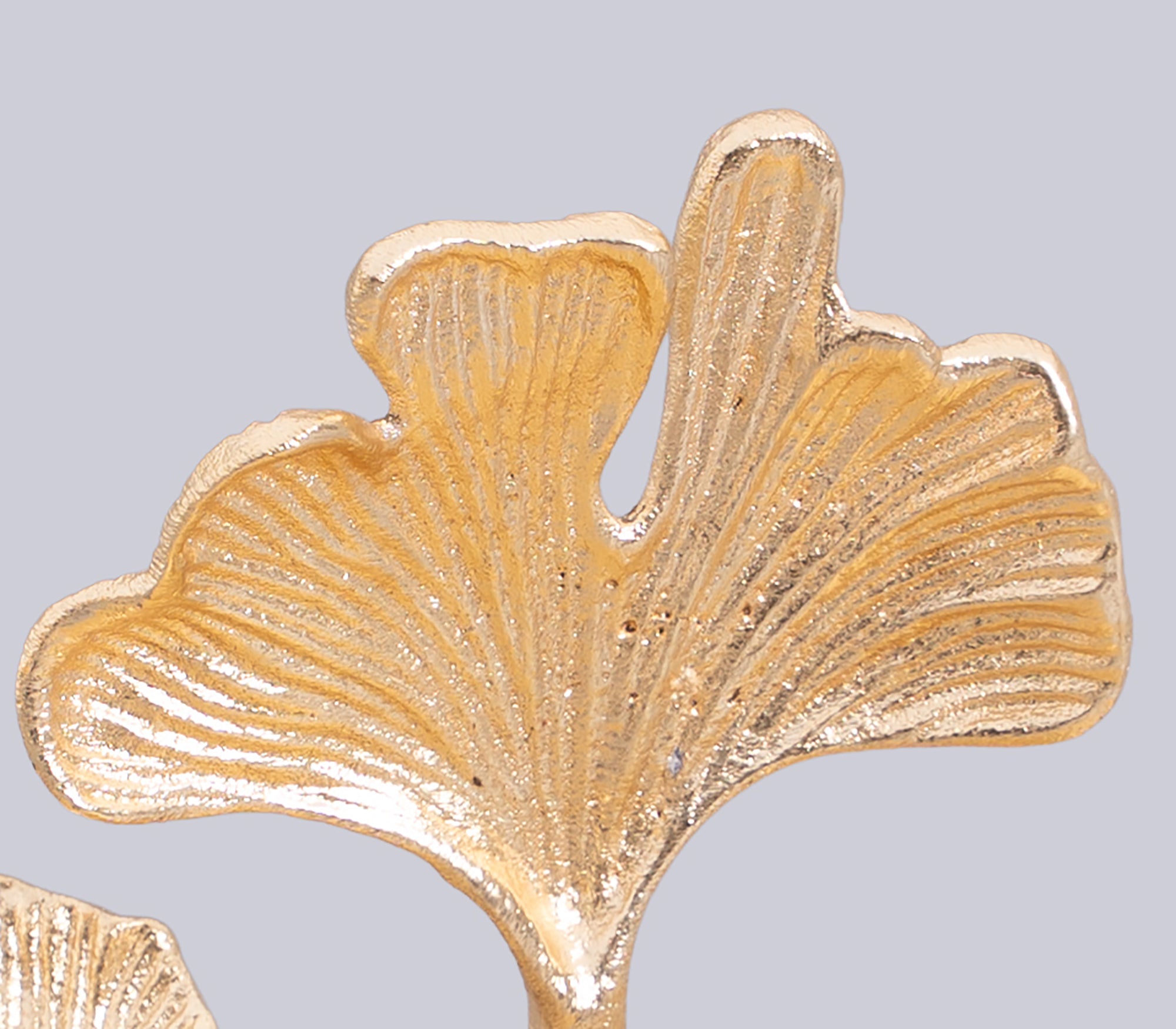 Gingko Leaf Cake Holder