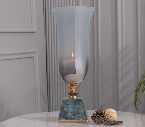 IRON LEGANT CANDLE HOLDER