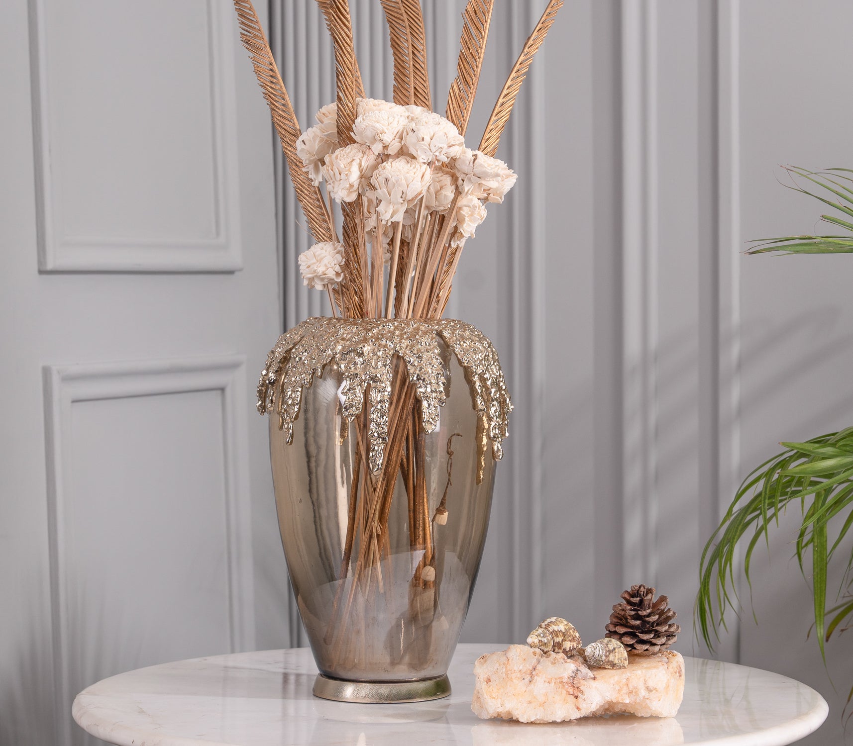 WAX & WANE VASE