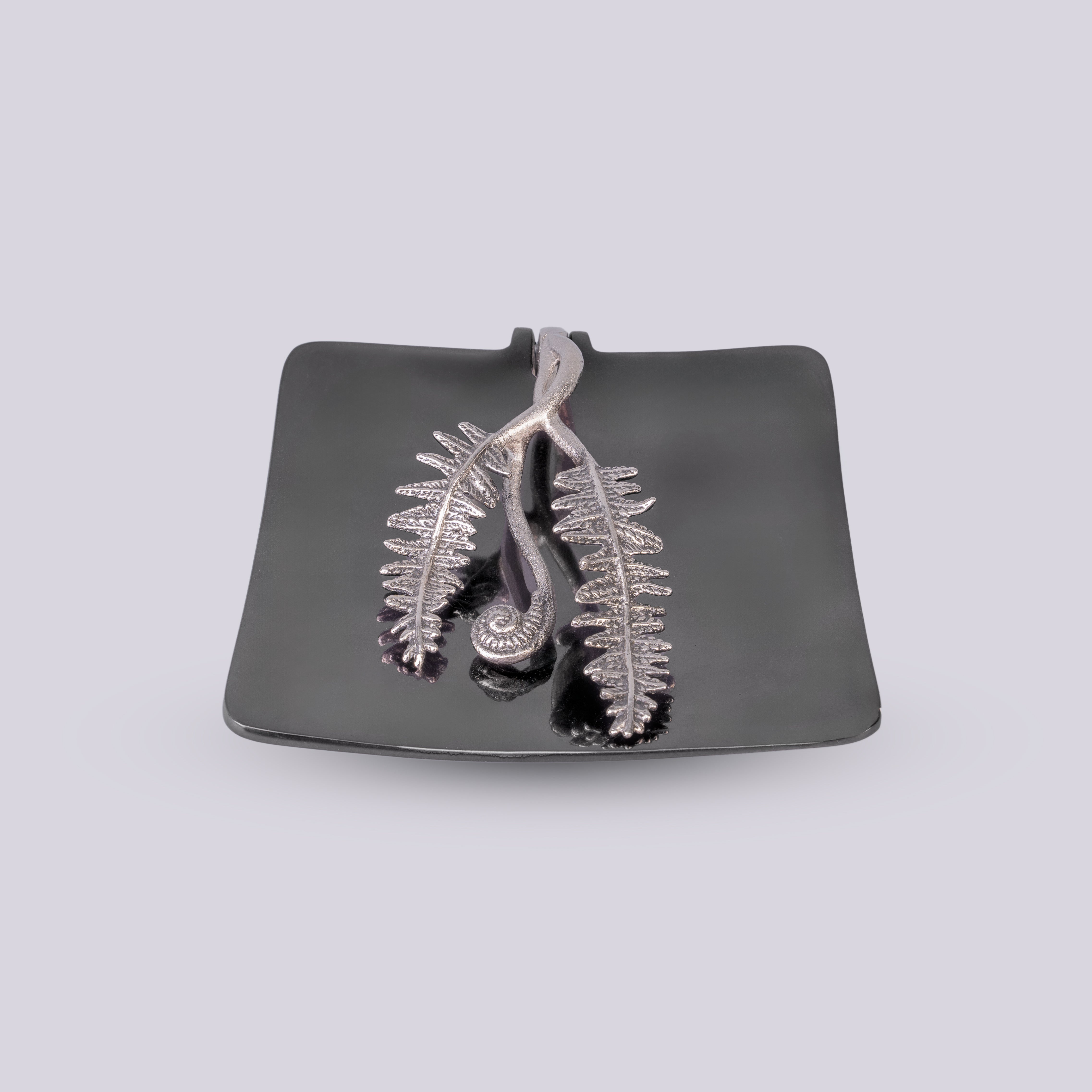 SILVER FERN SERVIETTE HOLDER