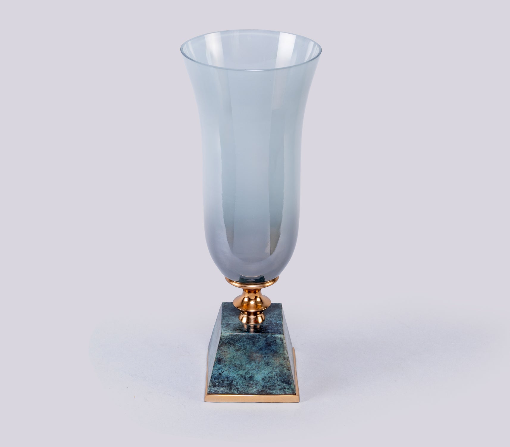 IRON LEGANT CANDLE HOLDER
