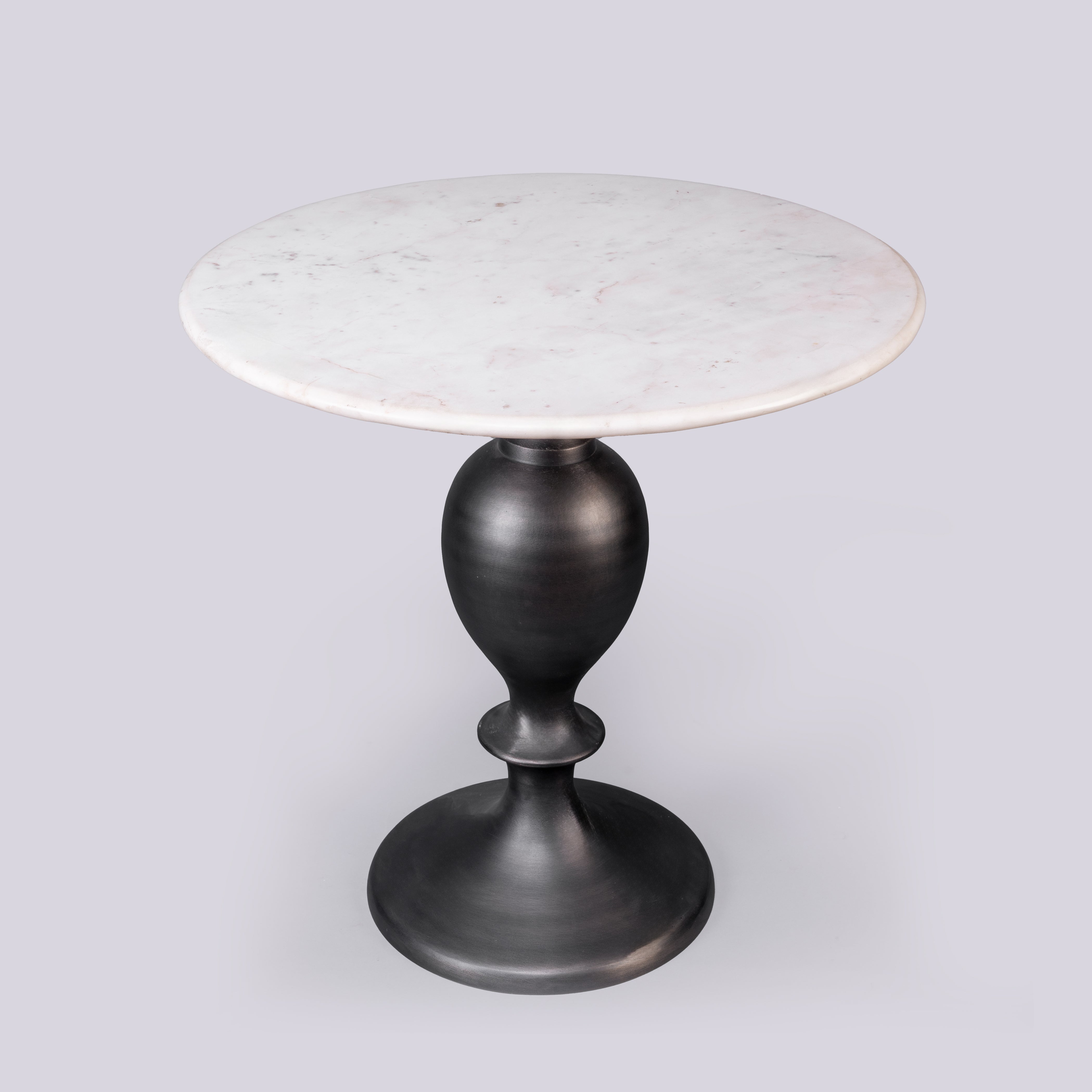 Curvata End Table