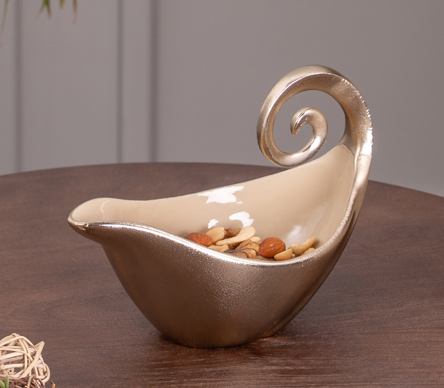 Swirl Gravy Bowl