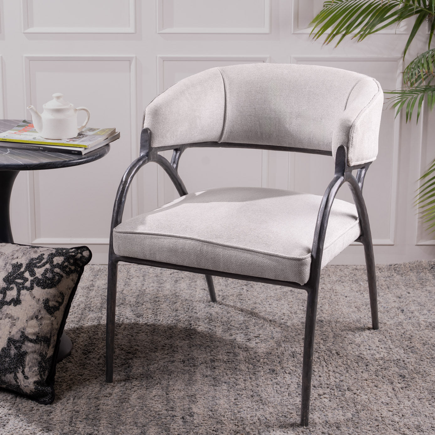 Valora Chair