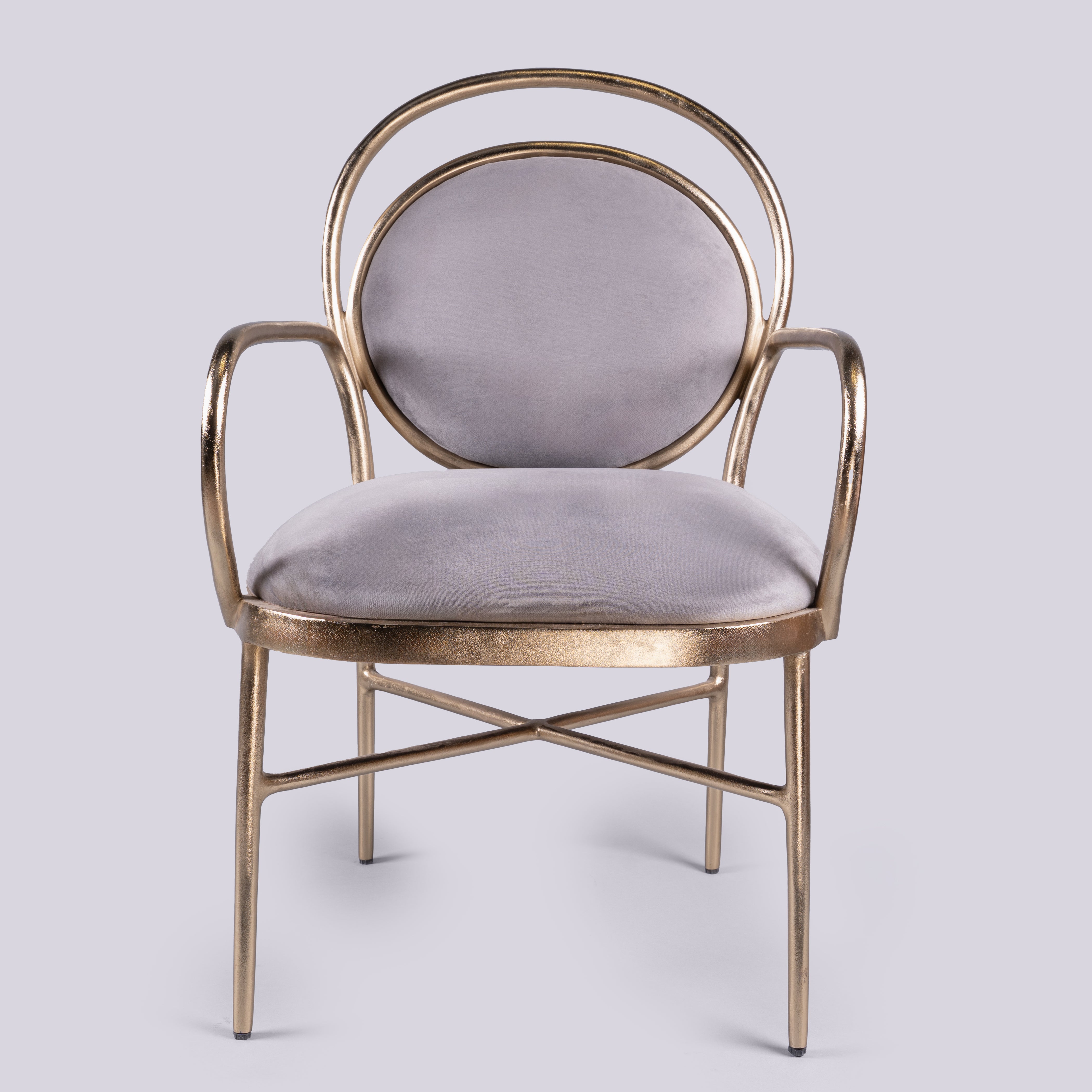 Majesta Chair