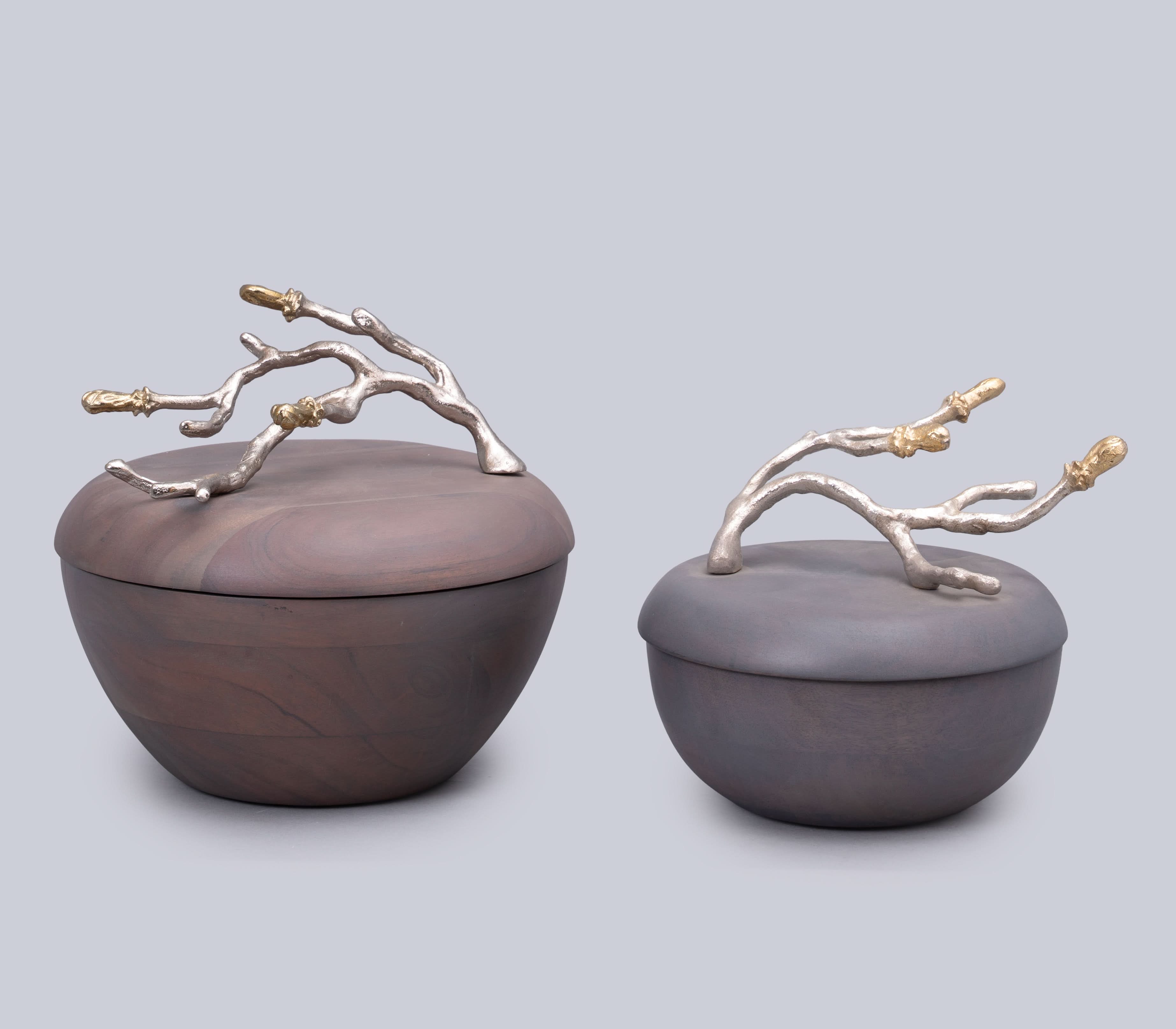Buds With Wood Jar
