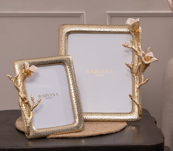 MAGNOLIA PHOTO FRAME