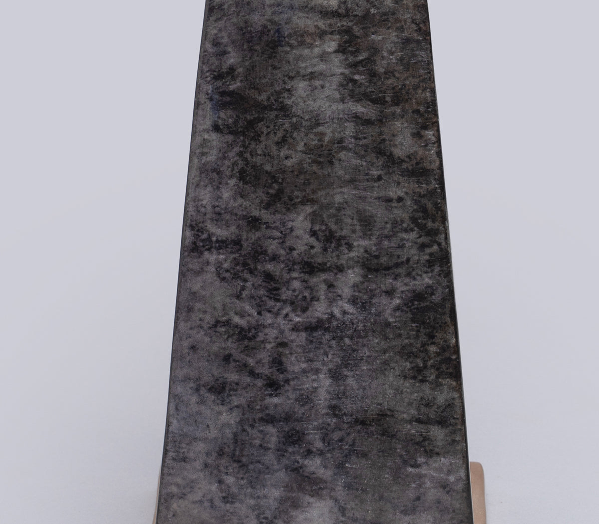 IRON LEGANT VASE