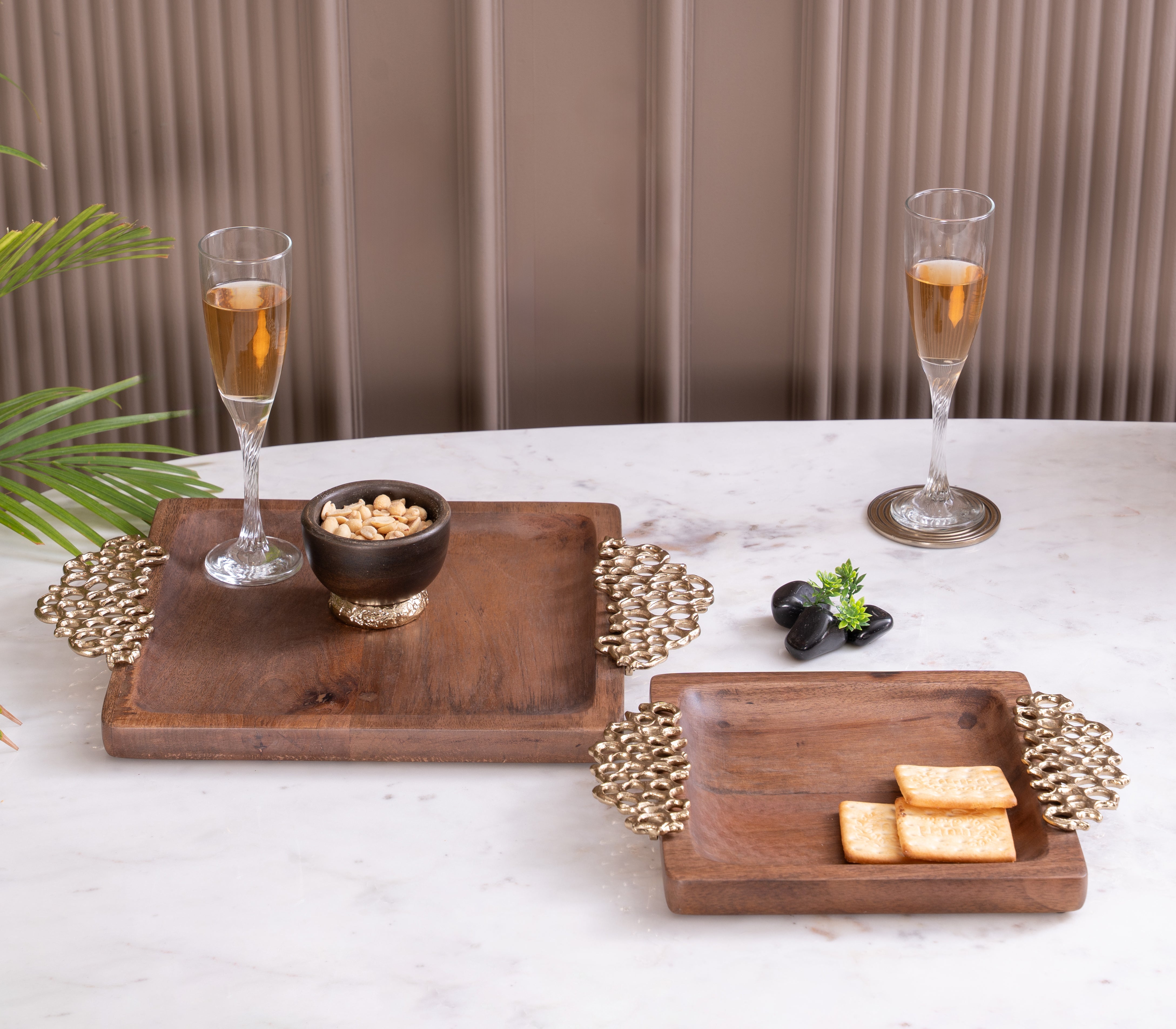 Bee Bobeche Tray