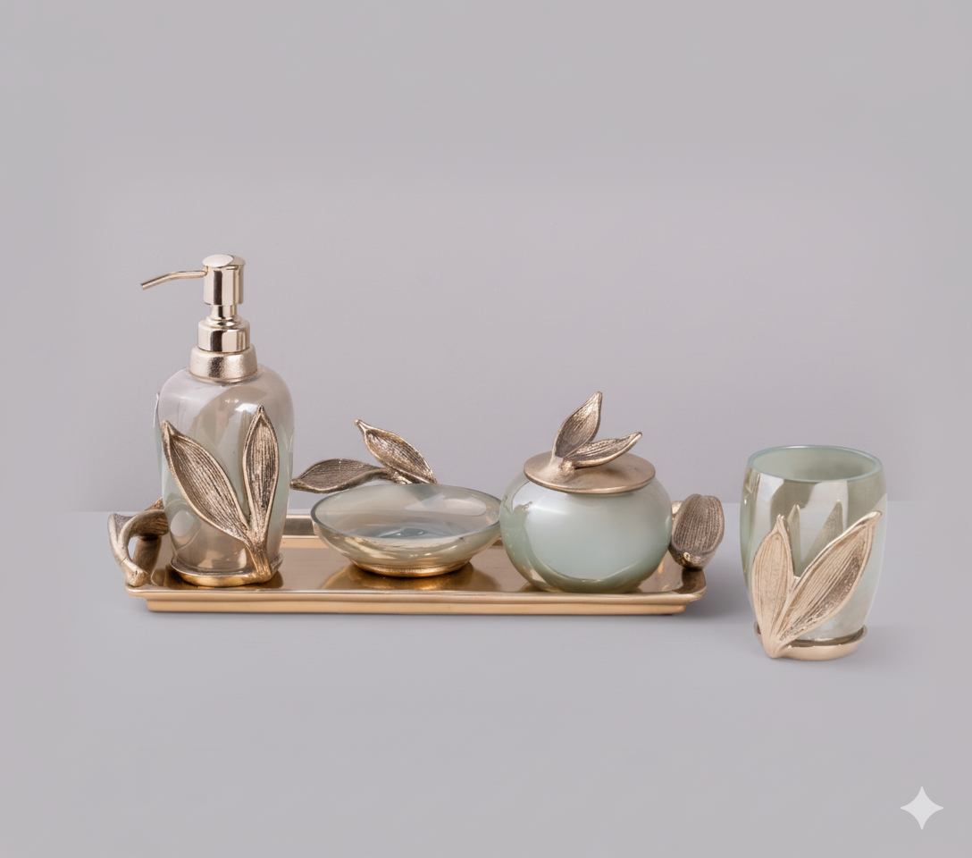 Enclosed Leaf Bath Set