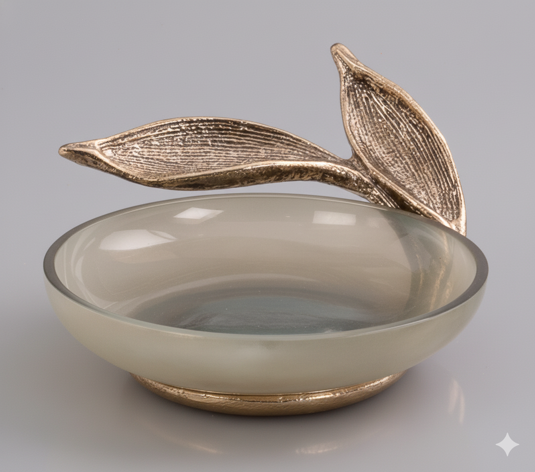 Enclosed Leaf Soap Dish