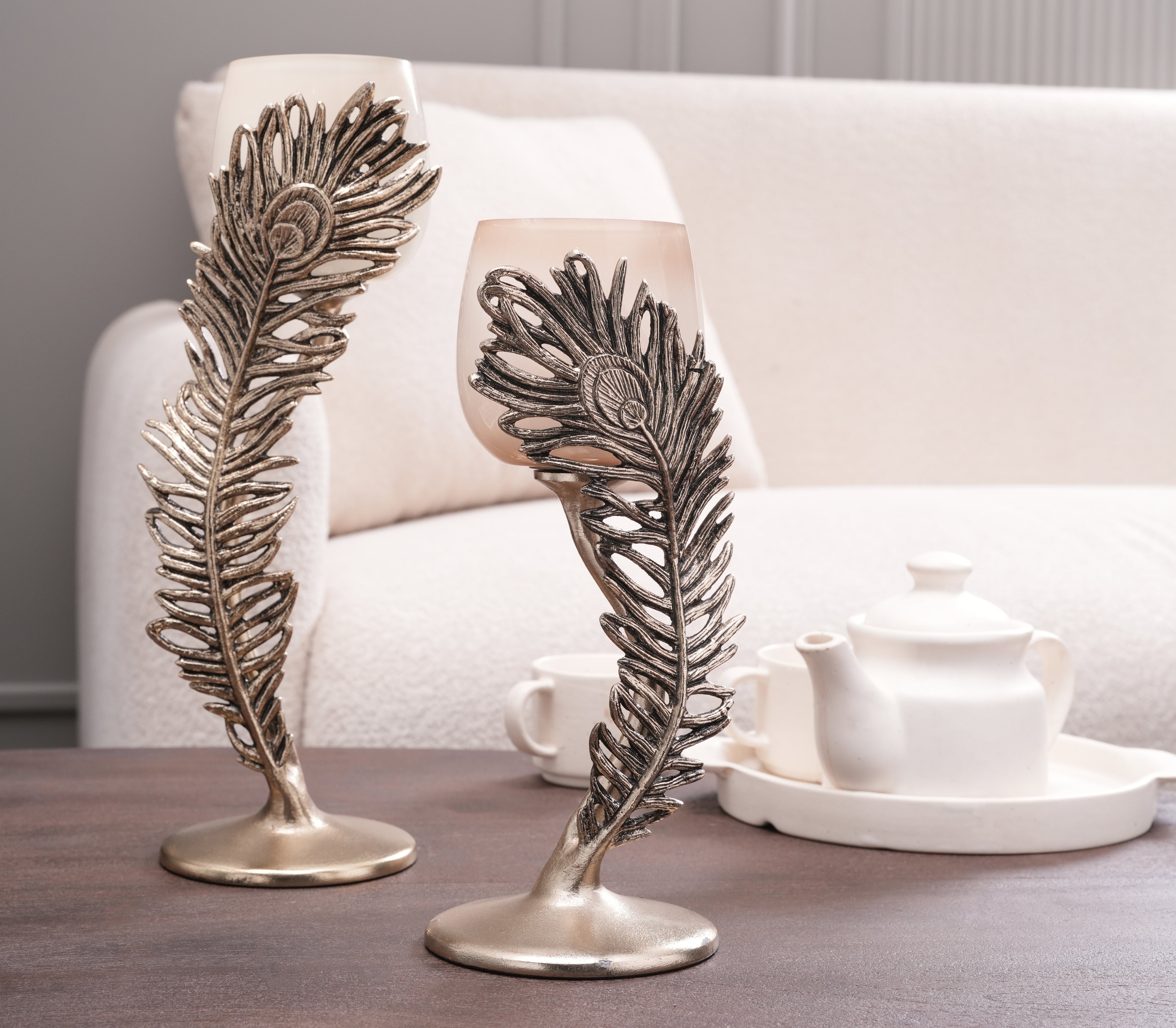 FEATHER FLAME CANDLE HOLDER