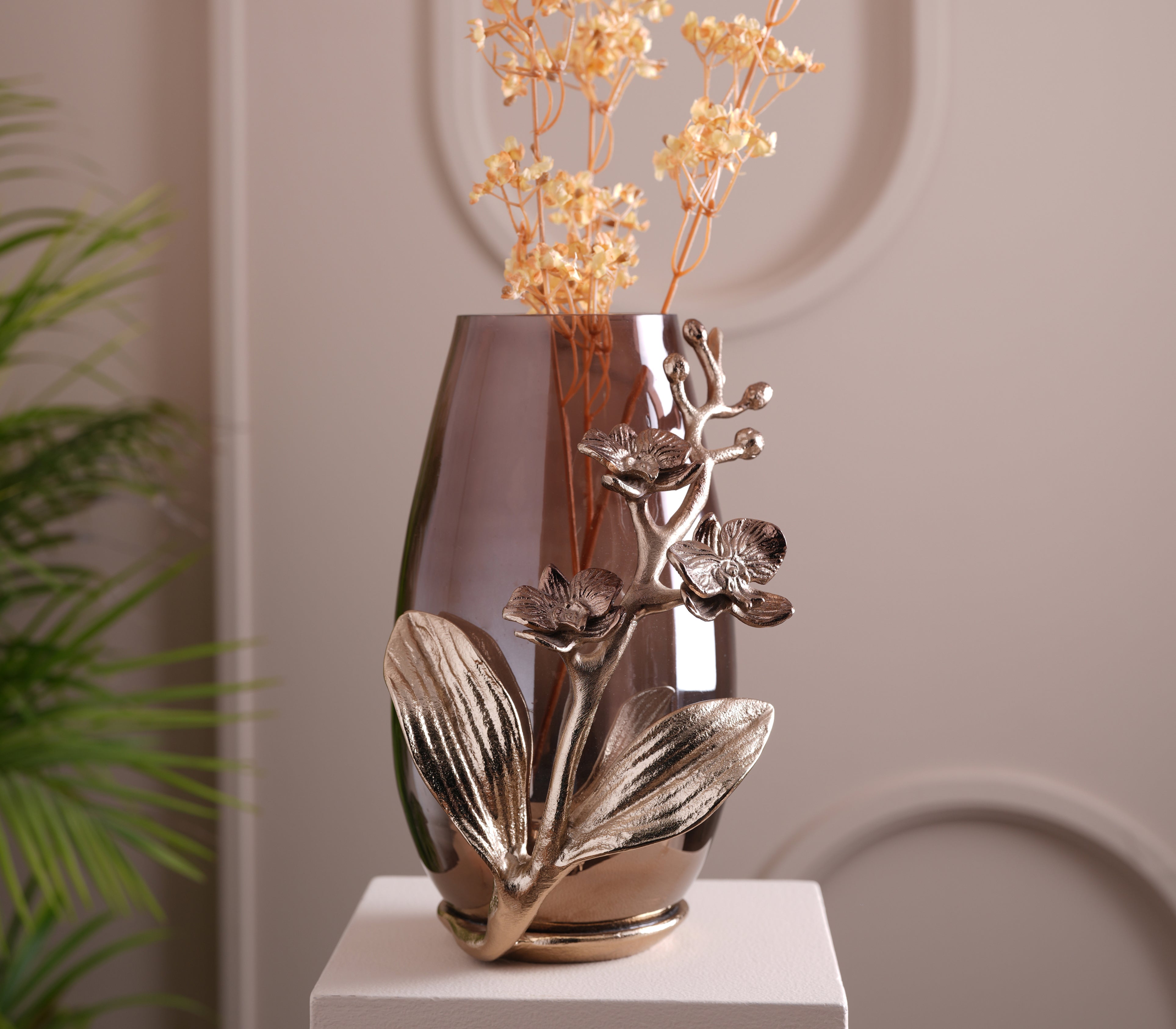 Floral Savvy VASE