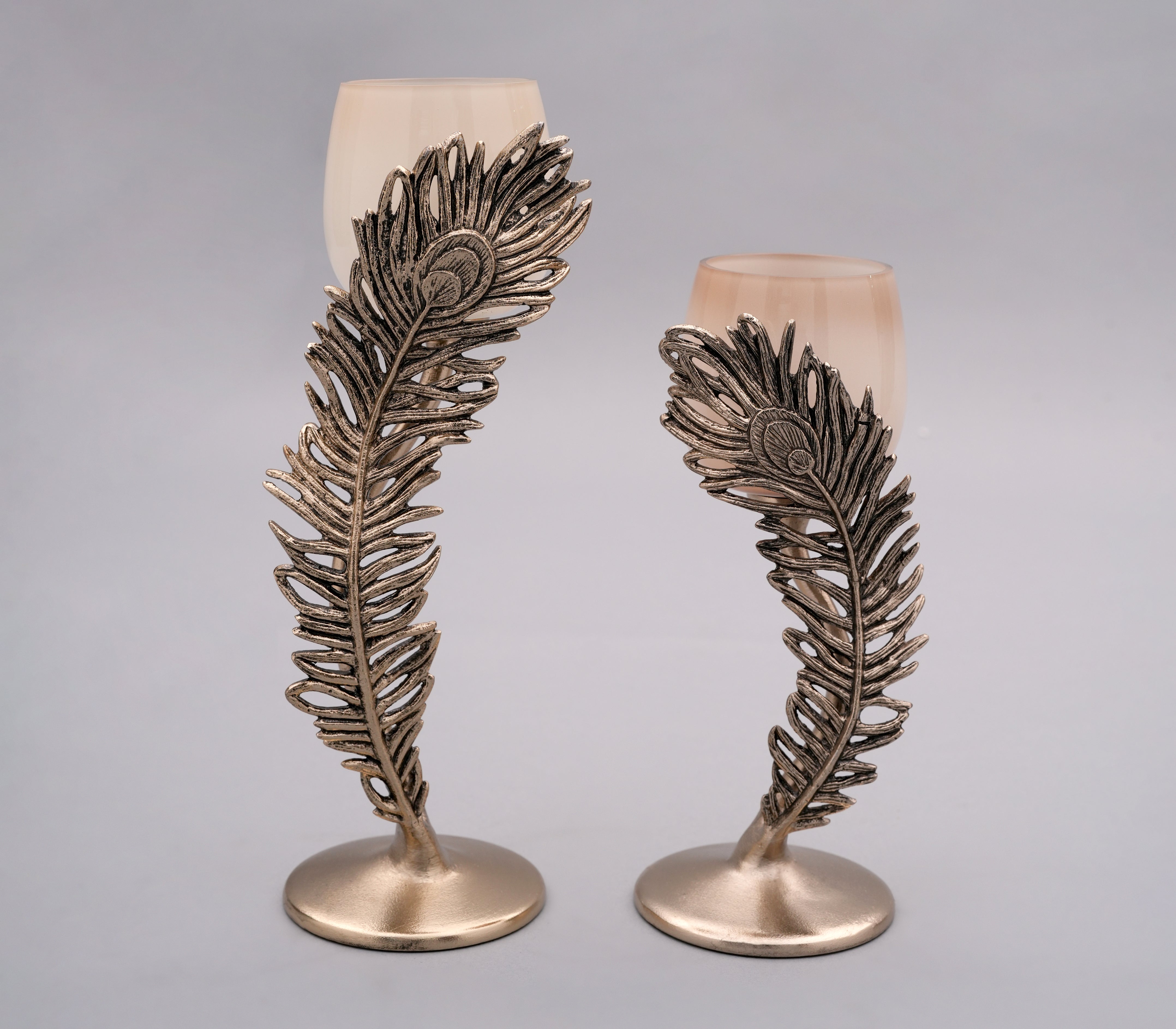 FEATHER FLAME CANDLE HOLDER