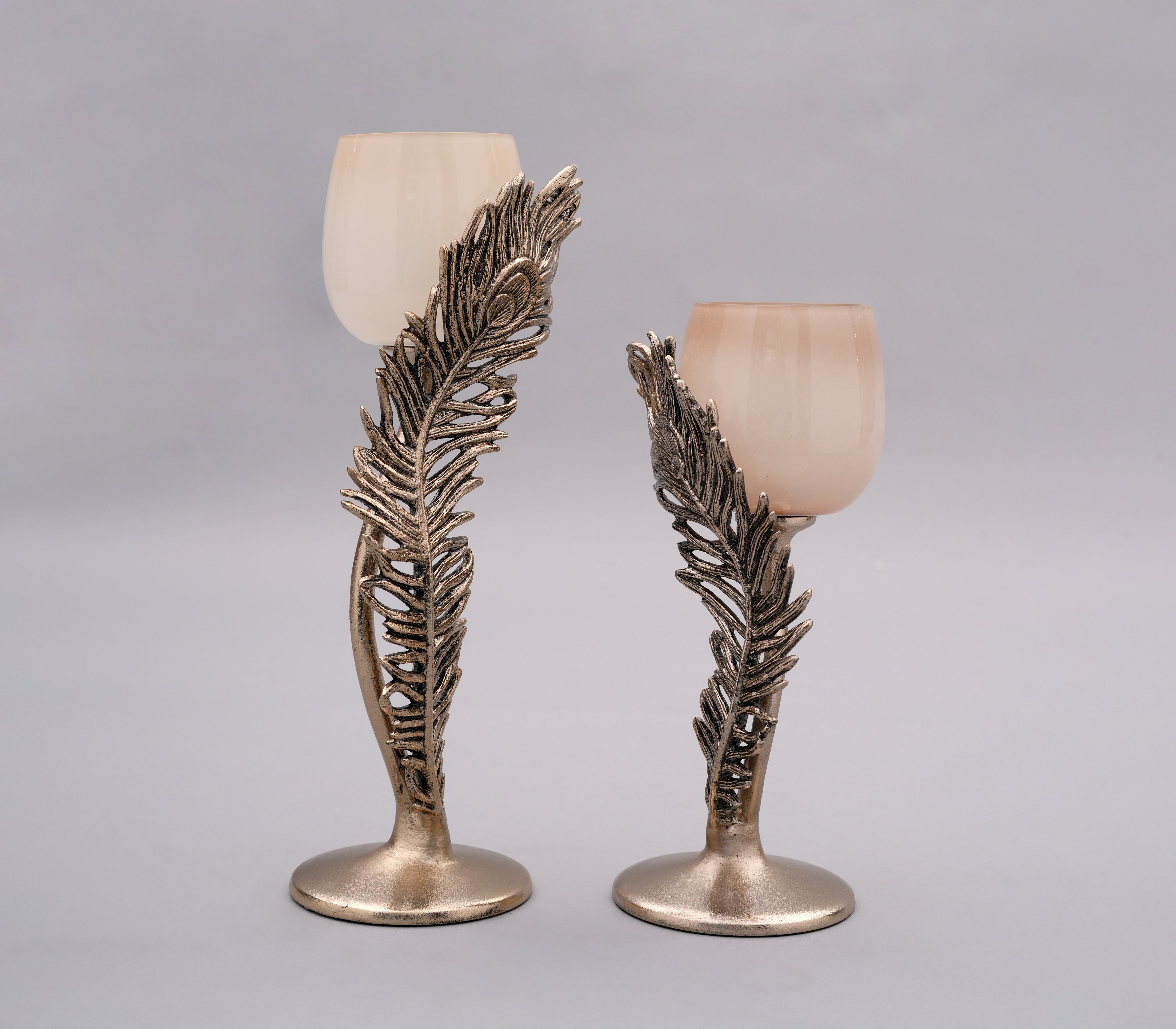 FEATHER FLAME CANDLE HOLDER