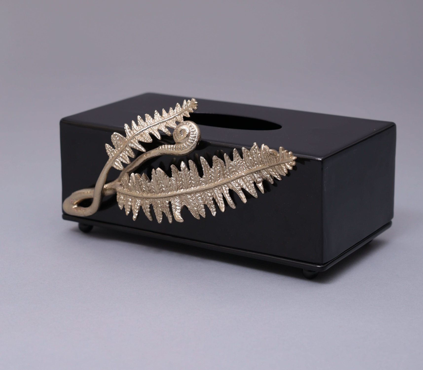 Fern Noir Tissue Holder