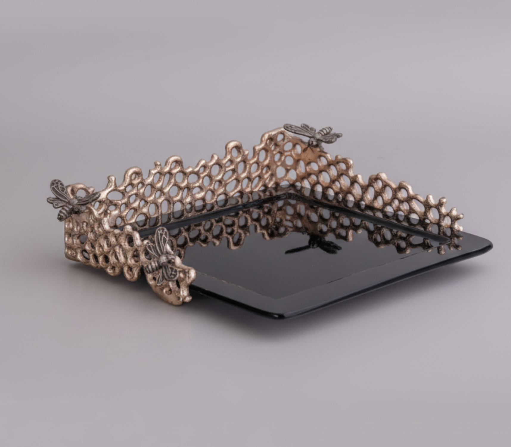 Bee Bobeche Serviette Holder