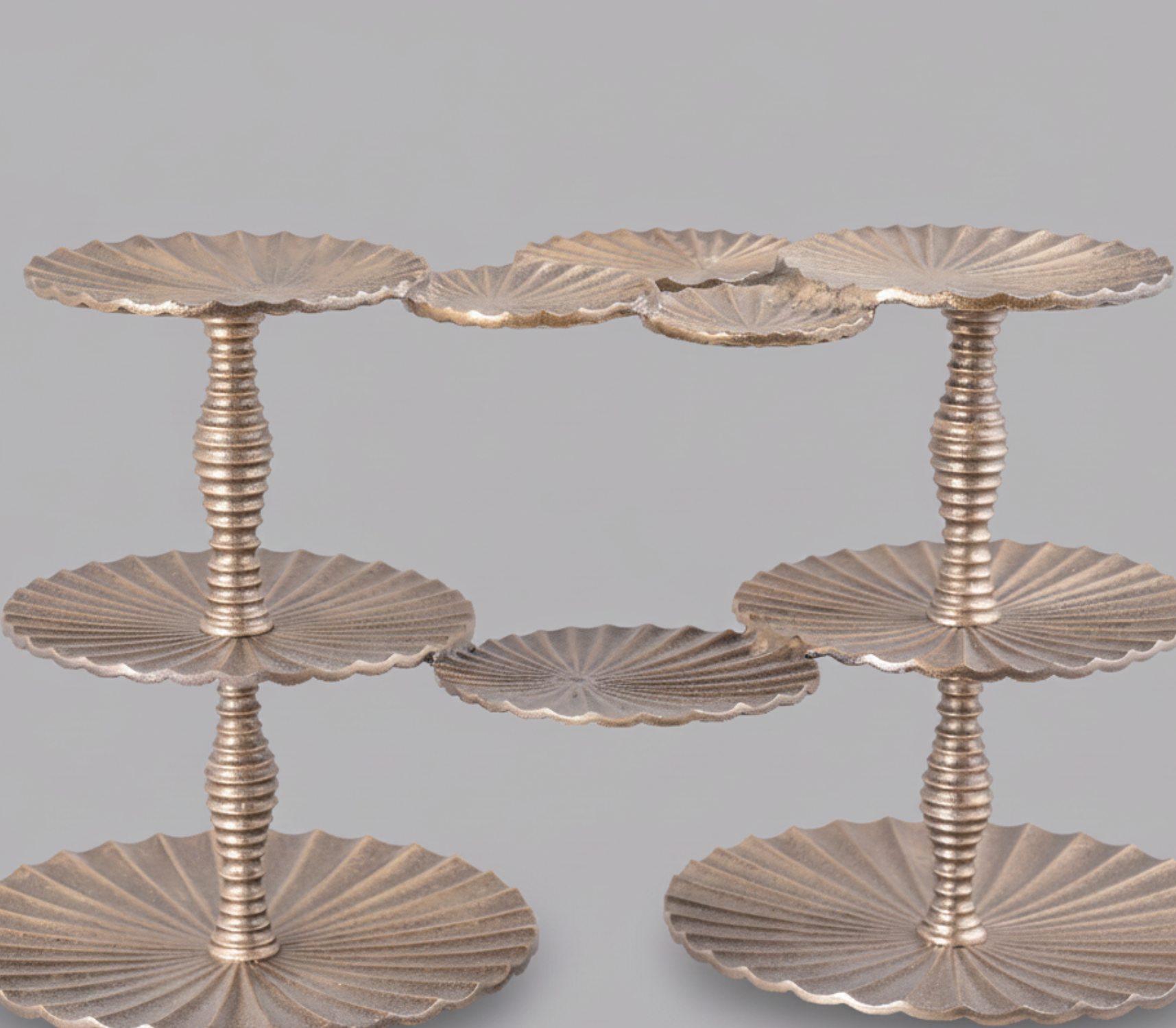 Cynosure Cake Holder