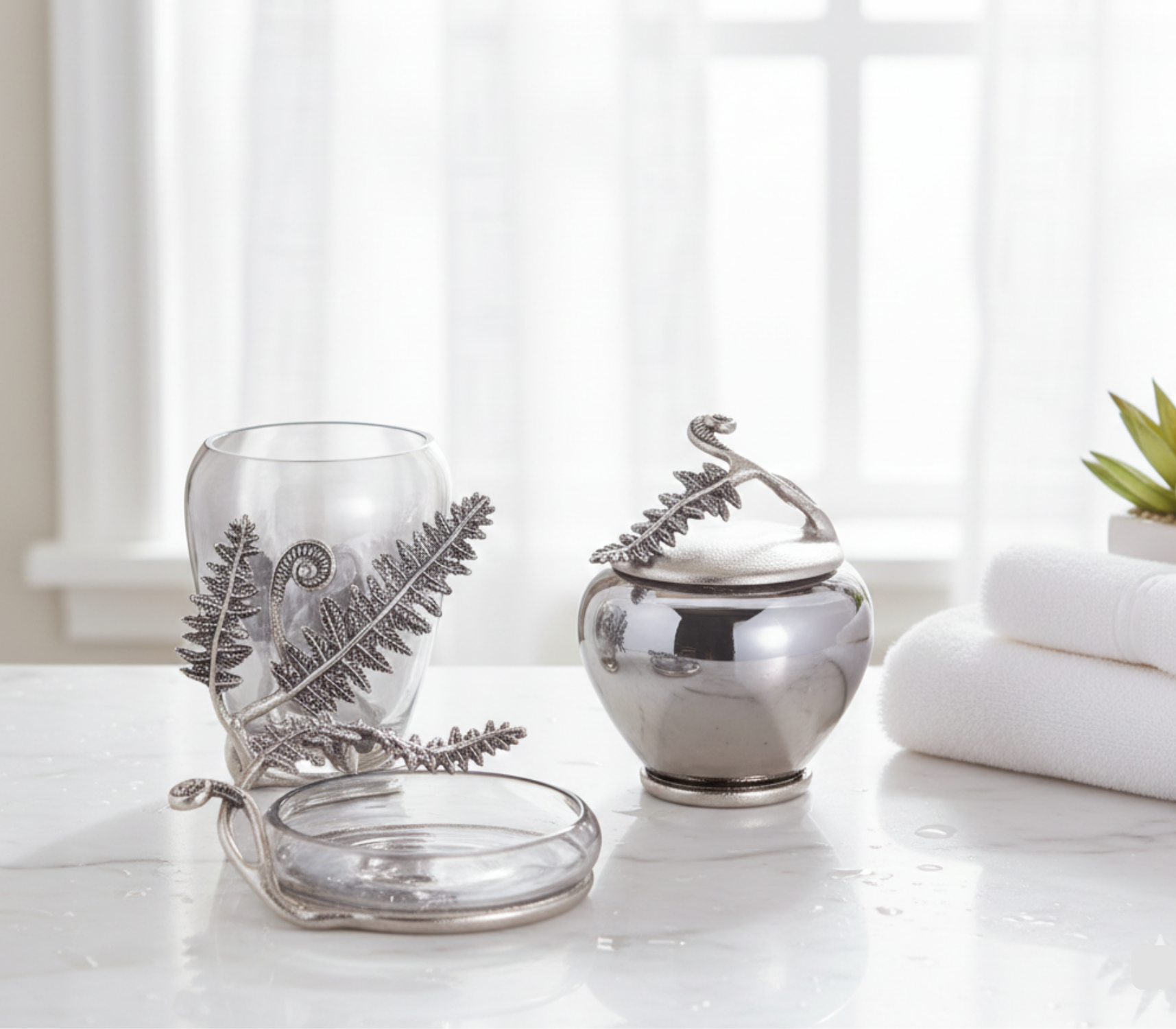 Silver Fern Bath Set