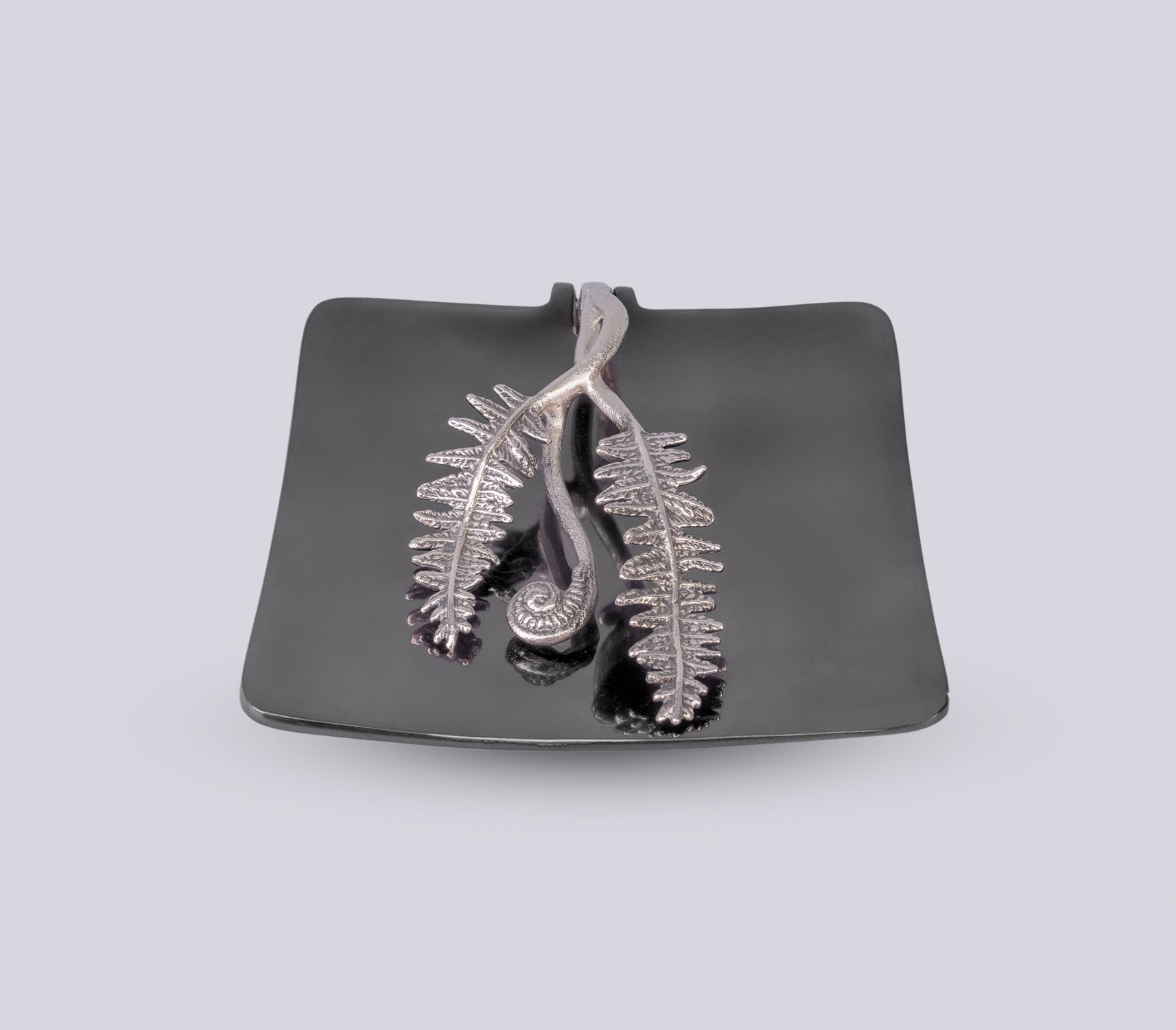 SILVER FERN SERVIETTE HOLDER