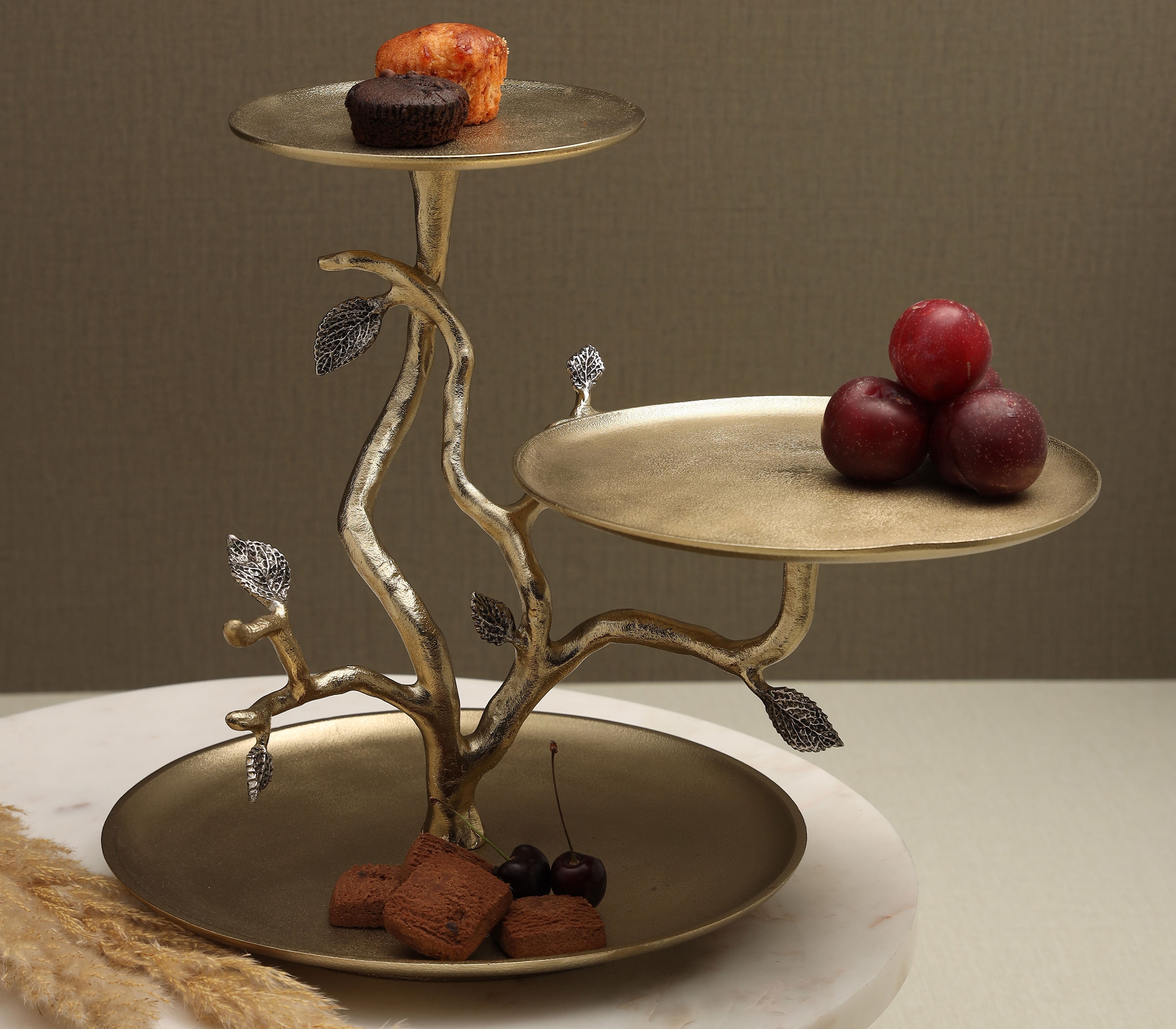 Gingko Leaf Cake holder