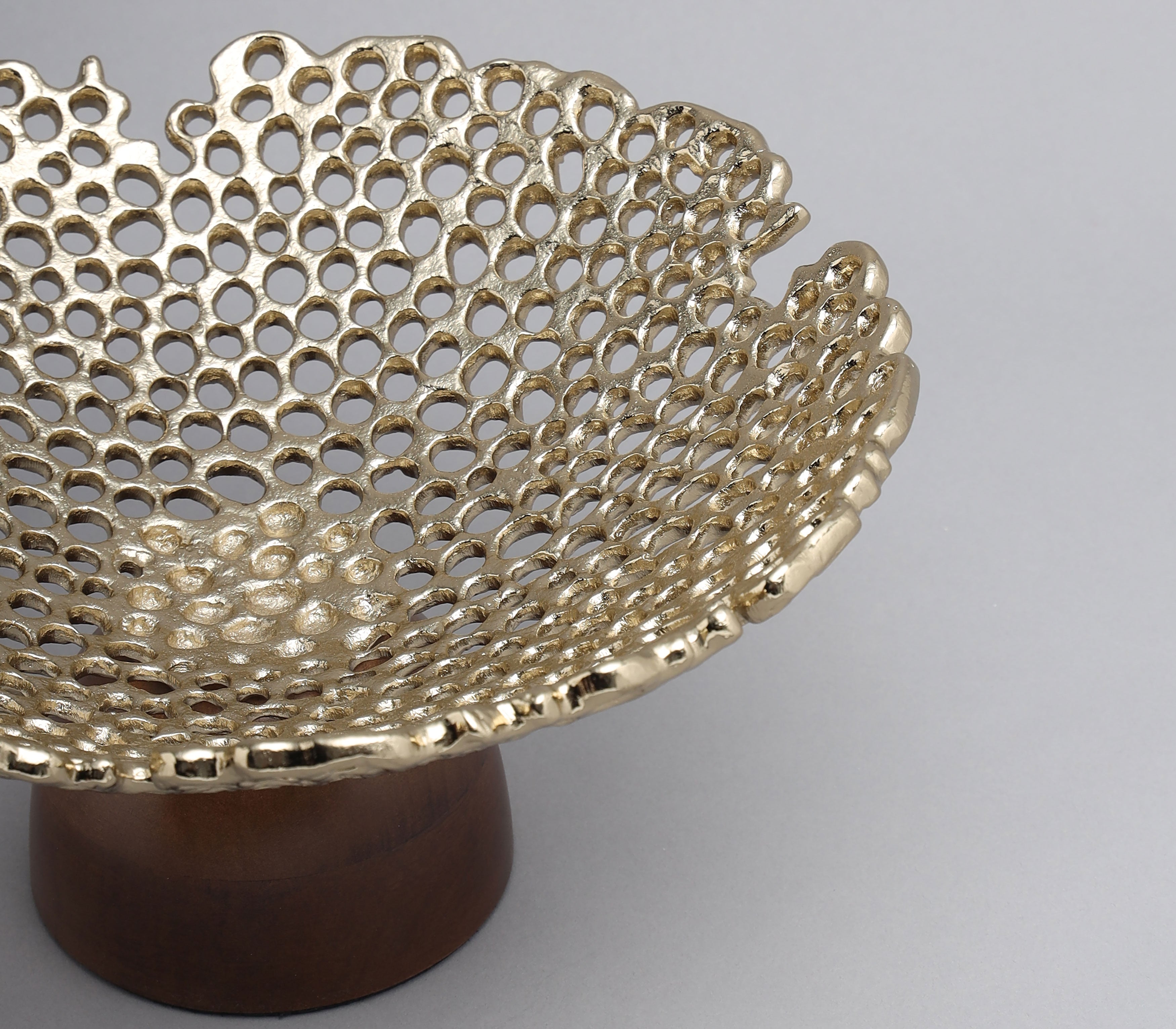 Bee Bobeche Footed Bowl