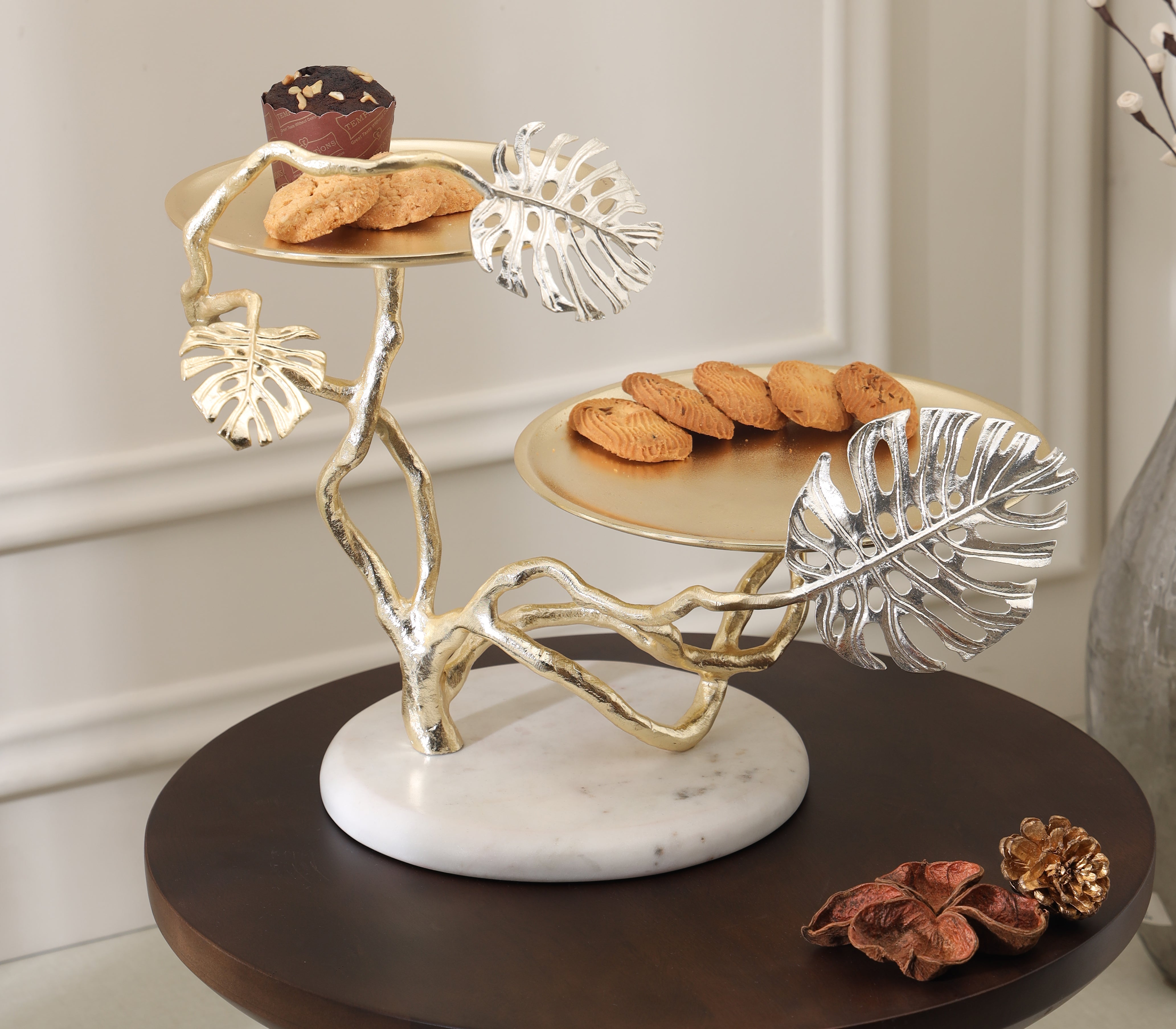 Monstera Leaf Cake HOLDER